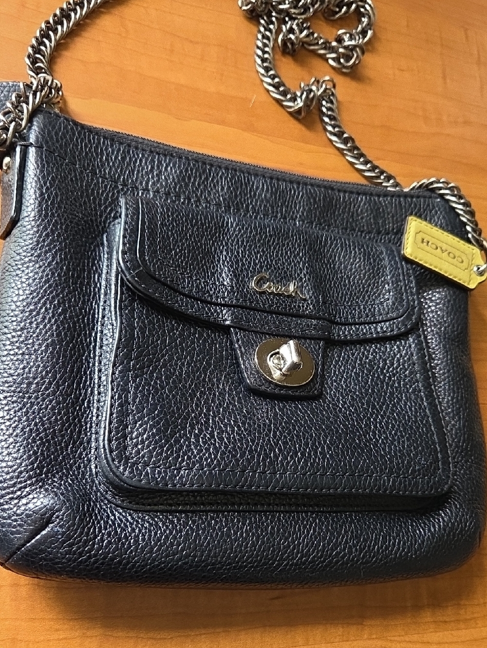 Coach Penelope Swingpack Vintage Crossbody - Picture 3 of 16